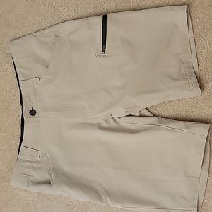 Mens size 30 zerxposur Travel series shorts
